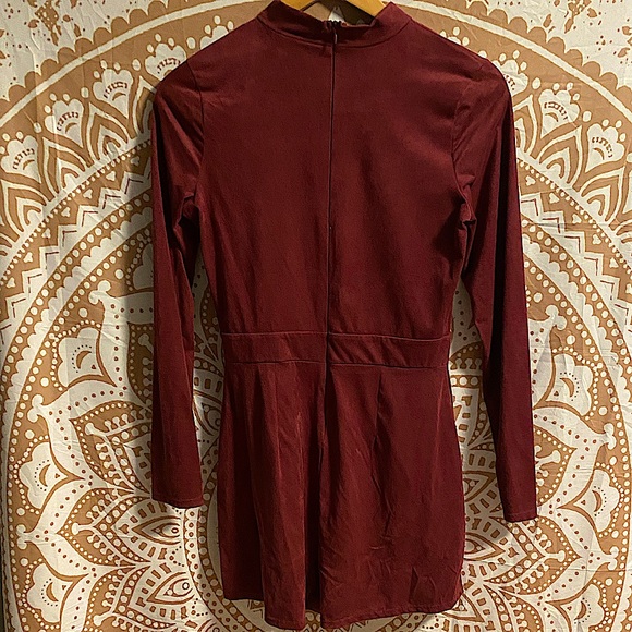 Burgundy suede romper *medium* - Picture 2 of 4